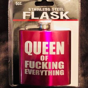 Hot pink flask! 🤣